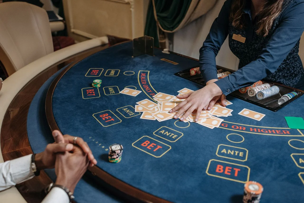 Tôi cần làm gì để bắt đầu chơi trên K8Bet?